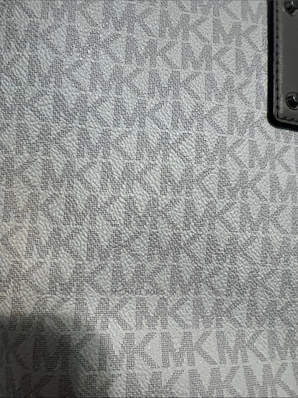 Michael Kors Two-Tone Gray/white LighyGray MK Signature Tote
